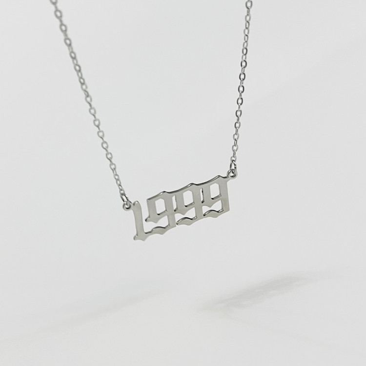 گردنبند مدل سال میلادی 1999