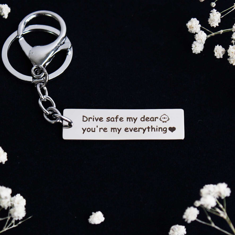 جاکلیدی مدل Drive Safe کد 4 نقره ای رنگ ثابت