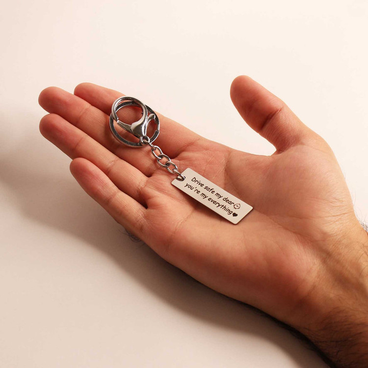 جاکلیدی مدل Drive Safe کد 4 نقره ای رنگ ثابت