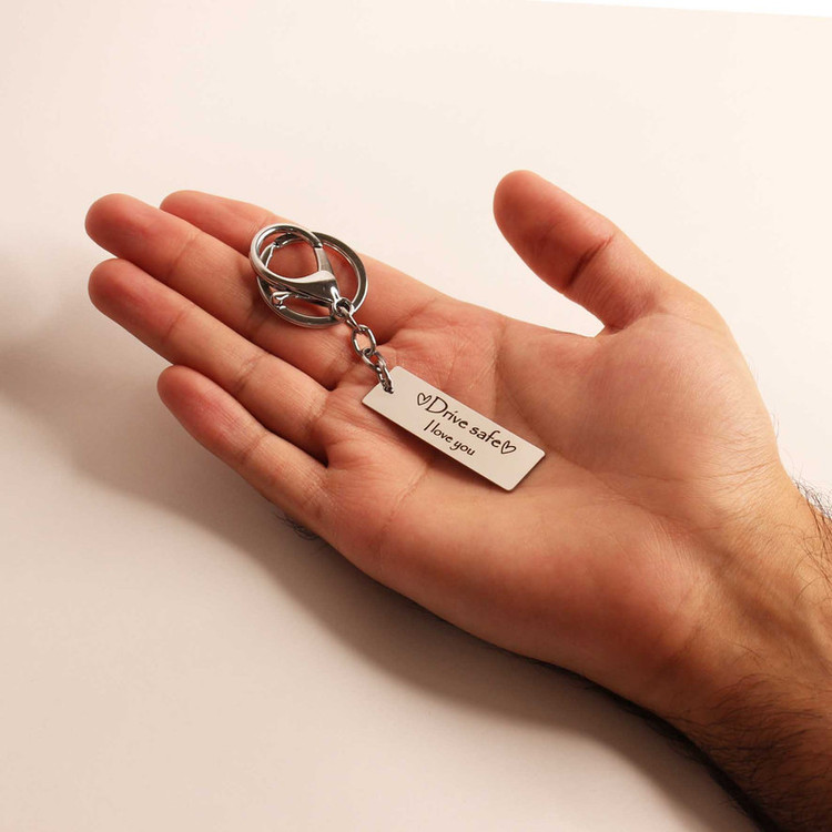 جاکلیدی مدل Drive Safe نقره ای رنگ ثابت کد 7 نقره ای رنگ ثابت