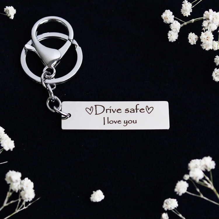 جاکلیدی مدل Drive Safe نقره ای رنگ ثابت کد 7 نقره ای رنگ ثابت