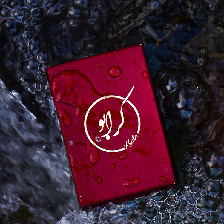 گردنبند طرح منا رنگ نقره ایی (استیل رنگ ثابت) Kr7809