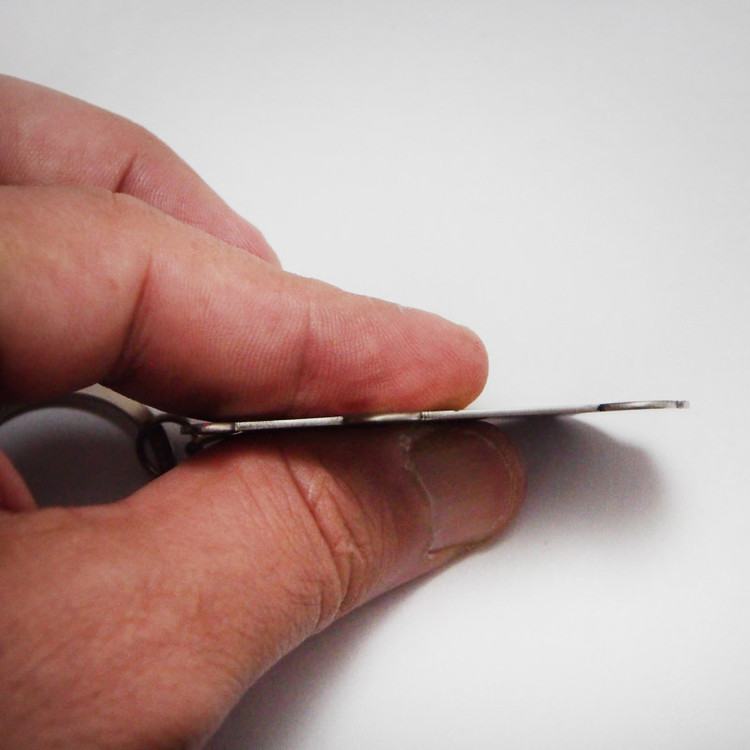 جاسوییچی خودرو مدل FC مناسب برای نیسان نقره ایی (استیل رنگ ثابت)