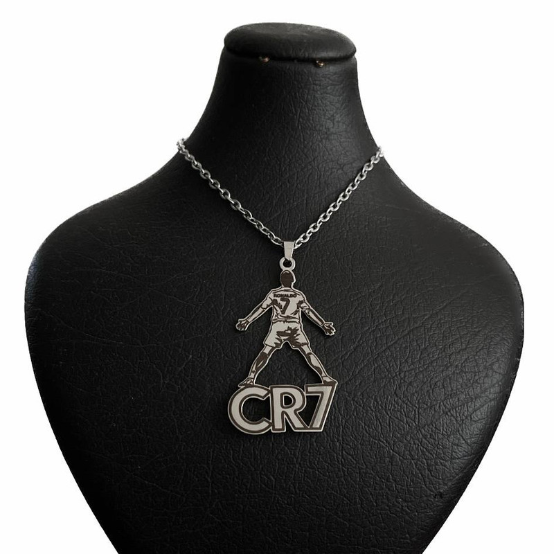 گردنبند مدل رونالدو و نماد CR7