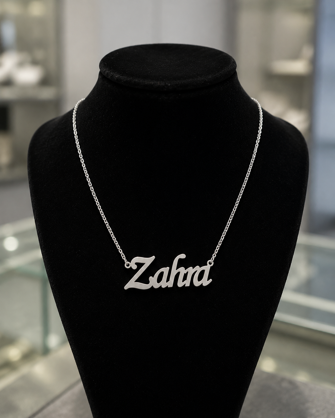 گردنبند  مدل اسم زهرا Zahra نوشتار انگلیسی جنس استیل رنگ ثابت