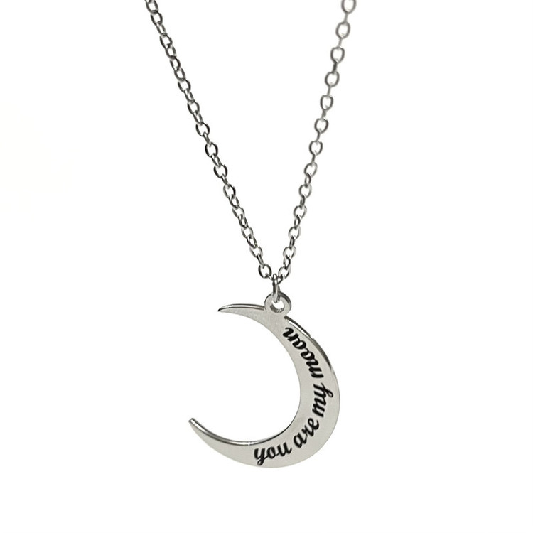 گردنبند مدل ماه عاشقانه You are my moon نقره ایی رنگ ثابت